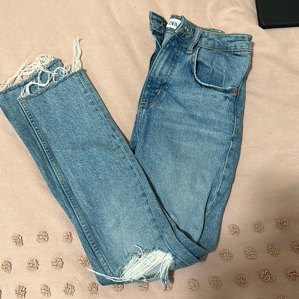Zara Jeans